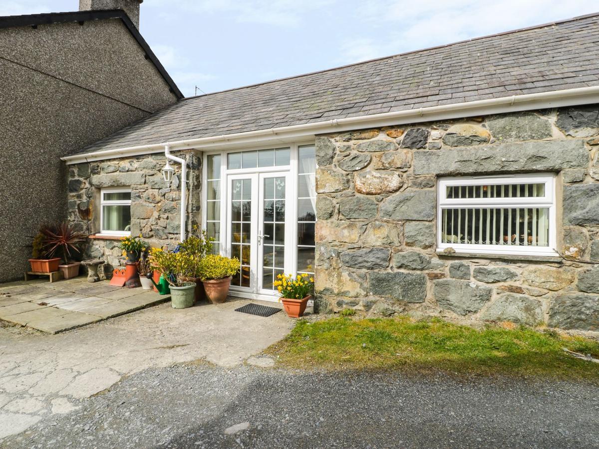 Bwthyn Ael Y Bryn Villa Dolbenmaen Exterior foto